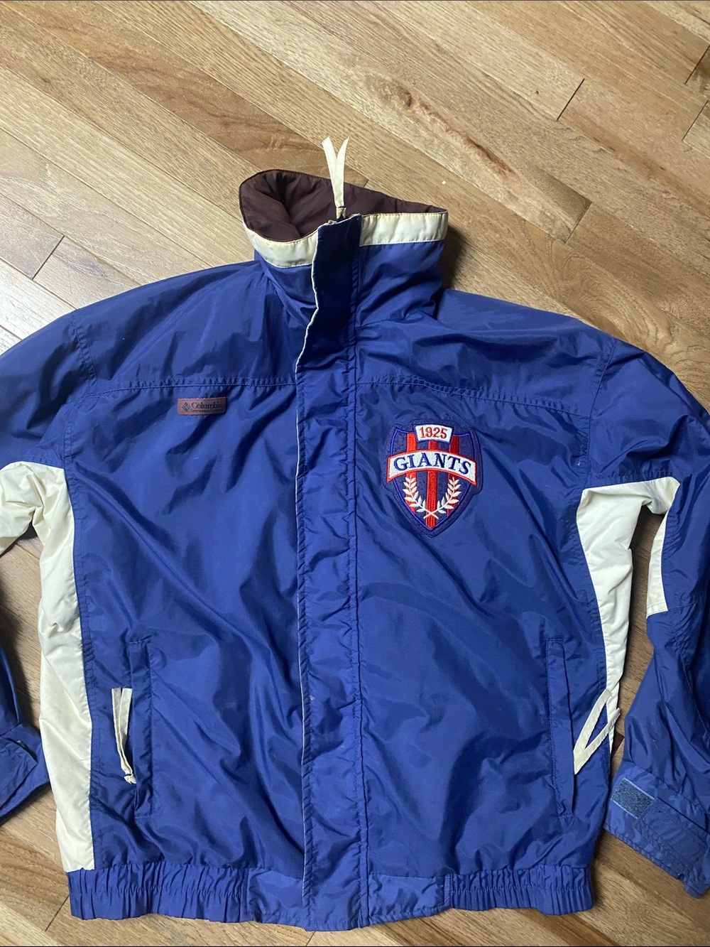 vintage 1990s Columbia Sportswear New York Giants "Coaches Club" windbreaker